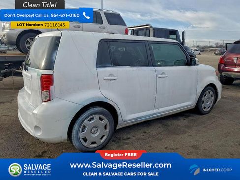 Used 2014 Scion xB image 4