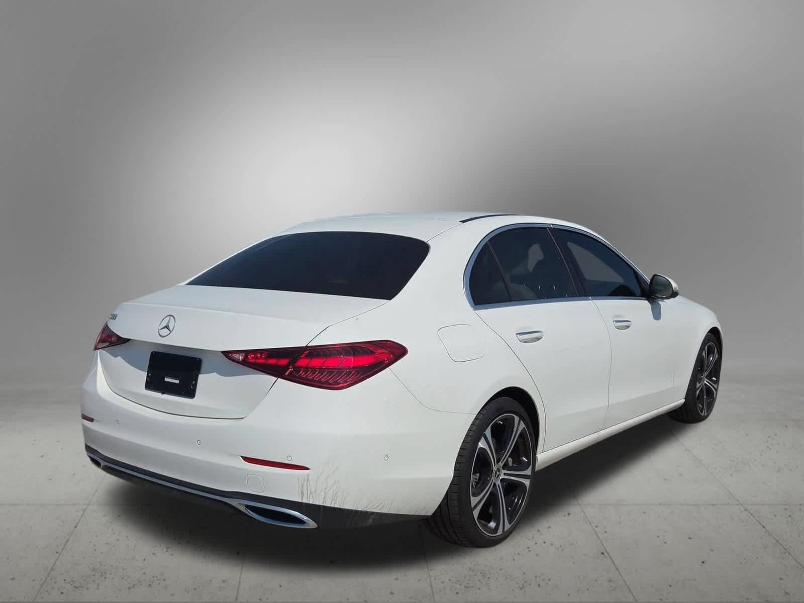 Used 2024 Mercedes-Benz C 300 Sedan image 6