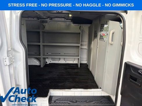 Used 2017 Ford Transit 150 130 Low Roof RWD image 29
