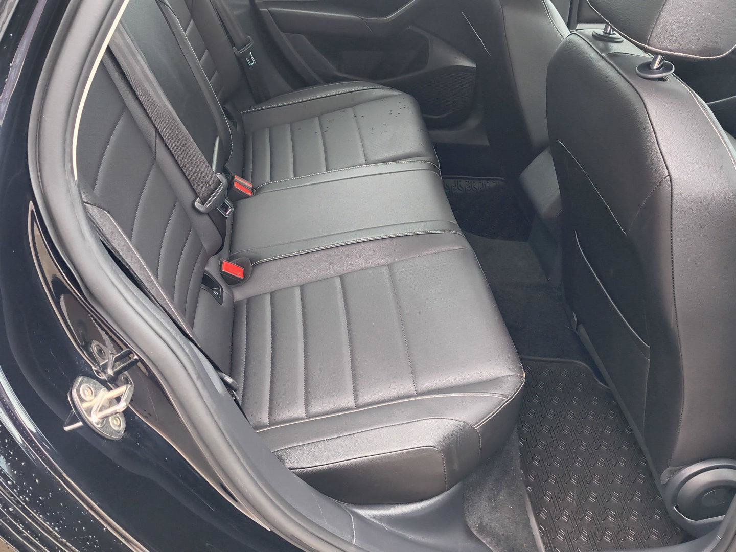 Used 2022 Volkswagen Jetta SE FWD image 43