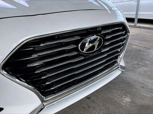 Used 2019 Hyundai Sonata SE image 29