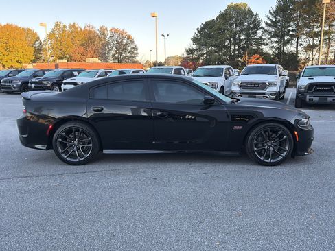 Used 2022 Dodge Charger Scat Pack image 5