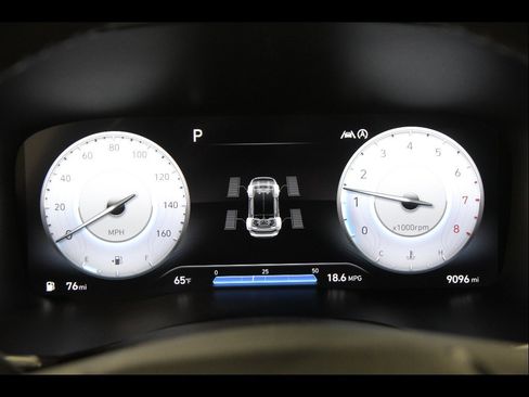 Certified 2023 Hyundai Santa Fe Calligraphy AWD/4WD image 8