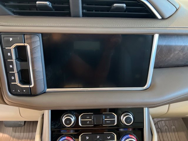Used 2021 GMC Yukon Denali w/ Denali Premium Package AWD/4WD image 20