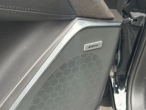 Used 2016 Cadillac Escalade ESV Platinum image 19