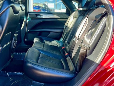 Used 2018 Lincoln MKZ Select w/ Select Plus Package image 16