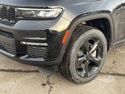 New 2025 Jeep Grand Cherokee L Limited image 7