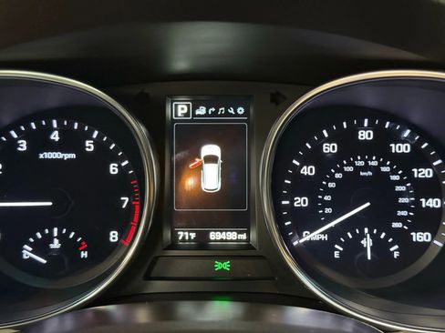 Used 2018 Hyundai Santa Fe Sport w/ Cargo Package image 24