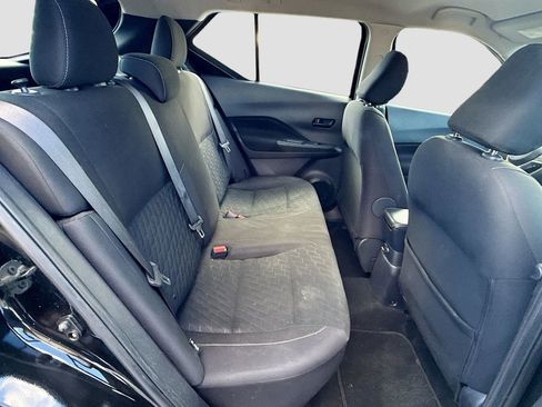 Used 2021 Nissan Kicks S image 26