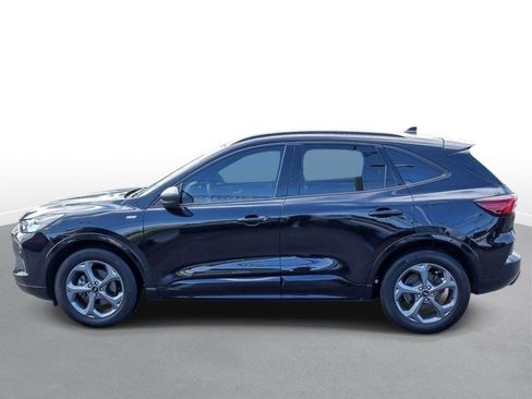 Certified 2023 Ford Escape ST-Line w/ Tech Pack #1 AWD/4WD image 5