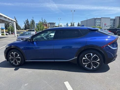 Certified 2023 Kia EV6 Wind w/ Wind Technology Package AWD/4WD image 9