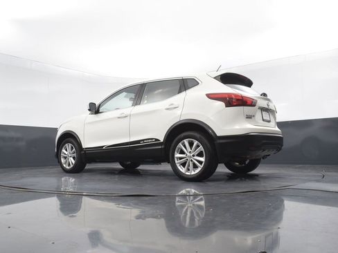 Used 2017 Nissan Rogue Sport S w/ S Appearance Package image 46