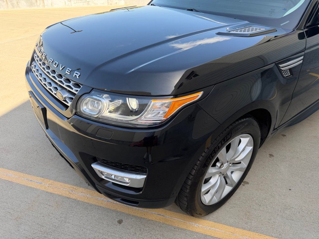 Used 2014 Land Rover Range Rover Sport HSE AWD/4WD image 9