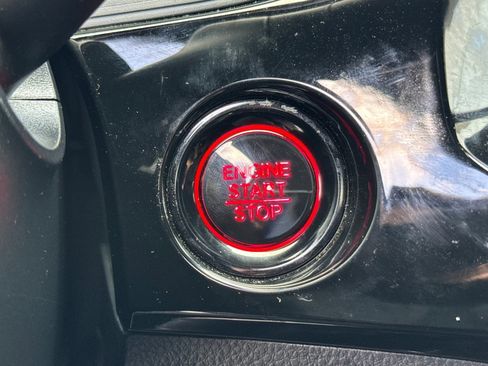 Certified 2025 Honda Civic Sport image 32