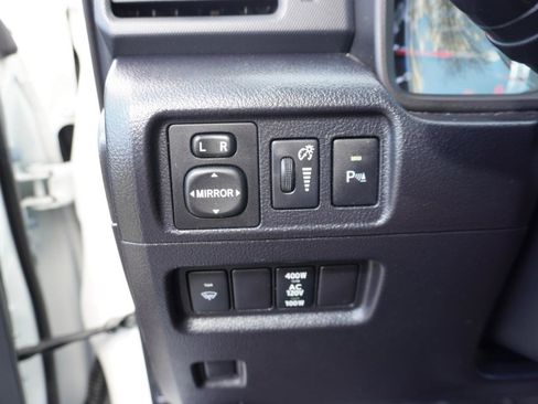 Used 2019 Toyota 4Runner Limited AWD/4WD image 35