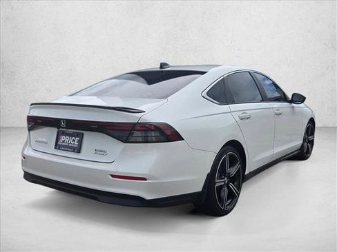 Used 2024 Honda Accord Sport image 5