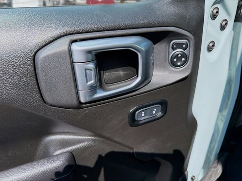 Used 2024 Jeep Wrangler Willys image 22