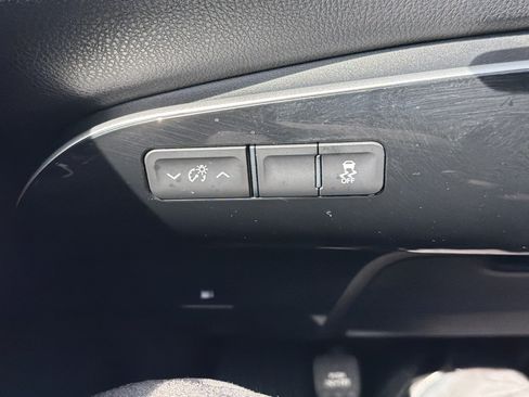 Used 2016 Toyota Prius Three w/ Protection Package FWD image 34
