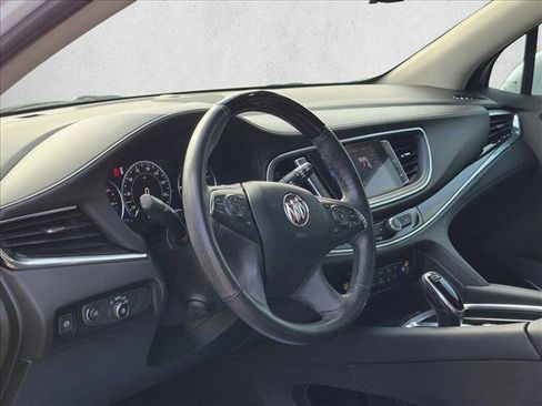 Used 2021 Buick Enclave Avenir w/ LPO, Cargo Package FWD image 10