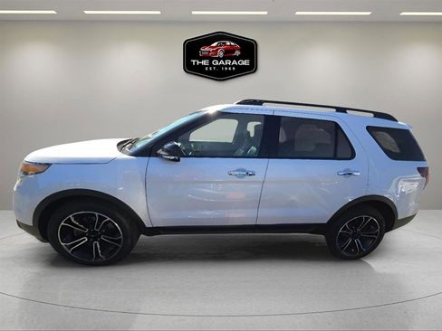 Used 2014 Ford Explorer Sport w/ Equipment Group 401A AWD/4WD image 7