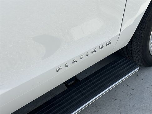 Used 2024 Ford Expedition Platinum AWD/4WD image 34