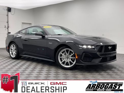 Used 2024 Ford Mustang GT Premium RWD image 1