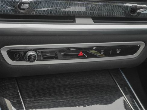 Certified 2024 BMW X5 sDrive40i w/ M Sport Package RWD image 27