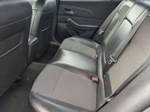 Used 2014 Chevrolet Malibu LT FWD image 18