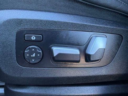 Used 2022 BMW X5 xDrive45e AWD/4WD image 18