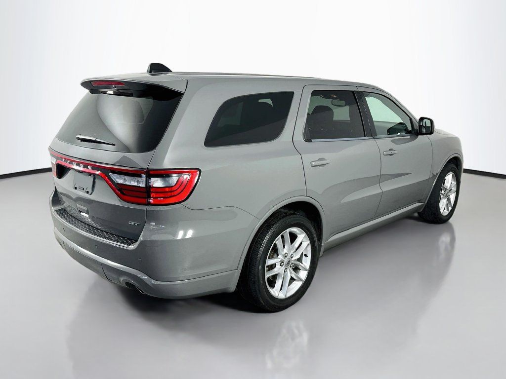 Used 2024 Dodge Durango GT RWD image 7