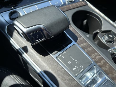 Used 2021 Audi A7 e Premium Plus w/ Executive Package AWD/4WD image 26