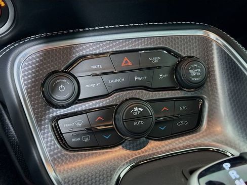 Used 2023 Dodge Challenger SRT Hellcat image 16