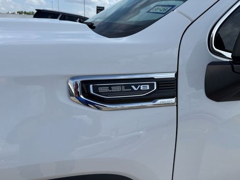 Used 2019 GMC Sierra 1500 SLT w/ SLT Premium Plus Package image 5