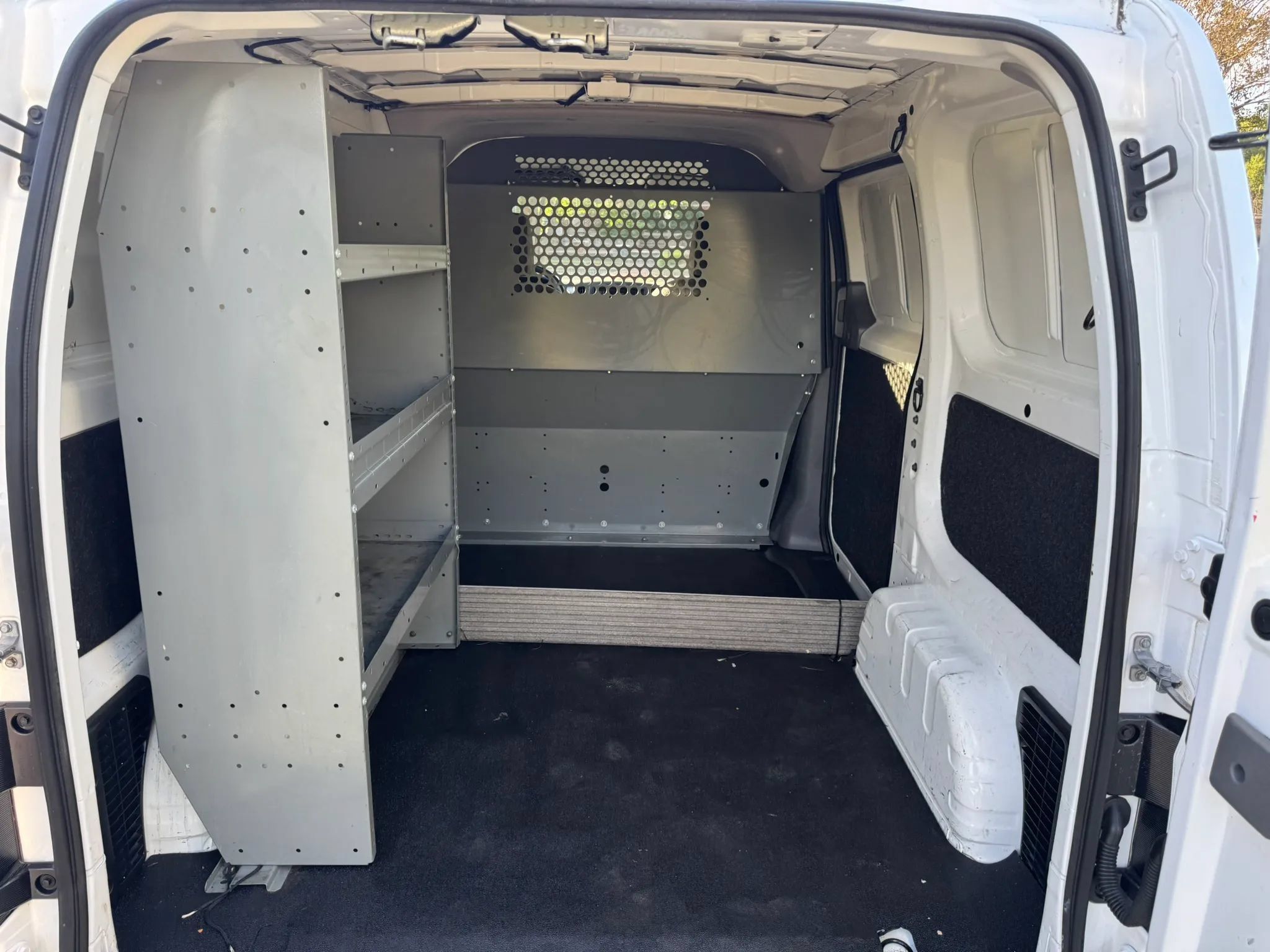 Used 2020 Nissan NV200 SV FWD image 14