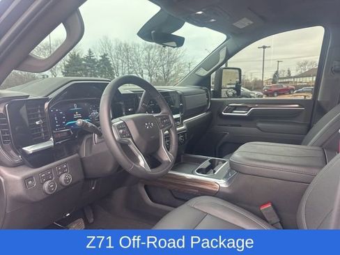 Used 2026 Chevrolet Silverado 2500 LT w/ Trail Boss Package image 11