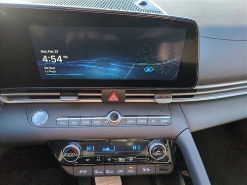 New 2026 Hyundai Elantra Limited image 14