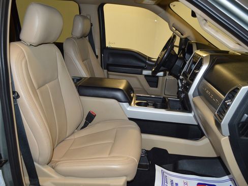 Used 2020 Ford F350 Lariat w/ Lariat Ultimate Package image 11