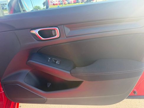 Used 2023 Honda Civic Sport image 33