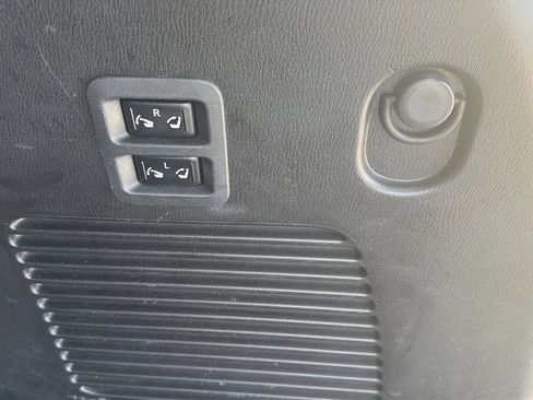 Used 2017 INFINITI QX80 2WD w/ Driver Assistance Package image 33