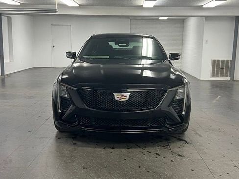 New 2026 Cadillac CT5 V image 8