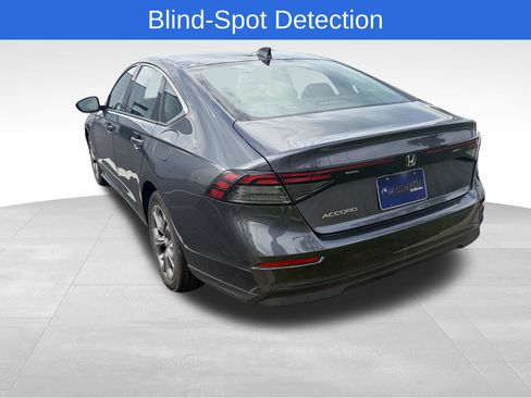 Used 2023 Honda Accord EX image 4
