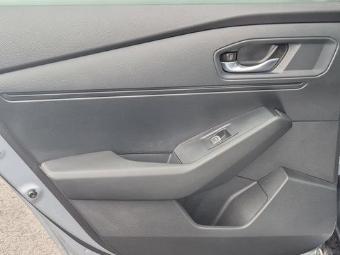 Used 2025 Honda Accord SE image 26