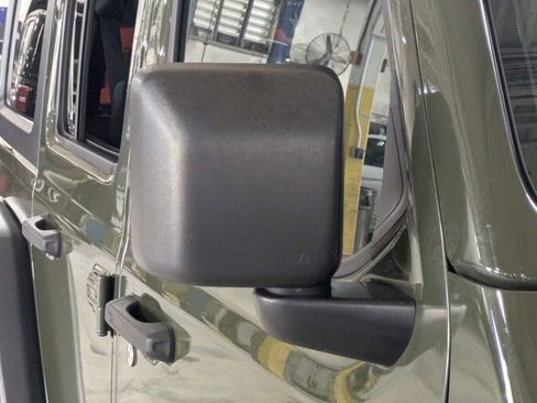 Used 2024 Jeep Wrangler Unlimited Sport AWD/4WD image 11