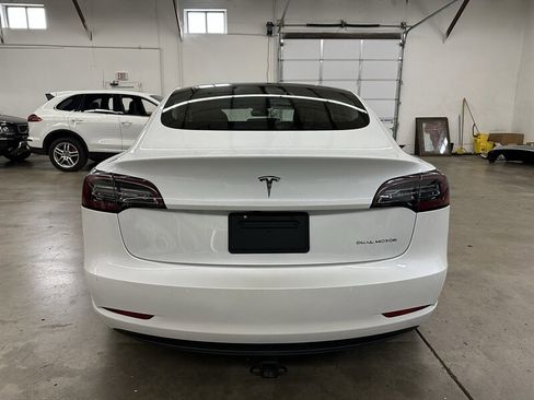 Used 2020 Tesla Model 3 Long Range image 4