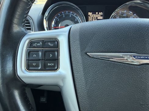 Used 2012 Chrysler Town & Country Touring w/ Entertainment Group #1 image 28