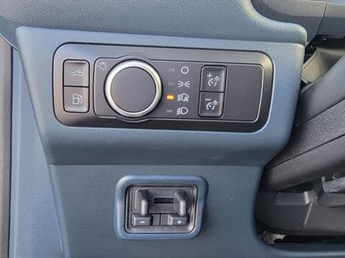 Used 2025 Ford Maverick Lariat w/ Black Appearance Package image 23