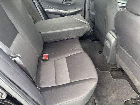 Used 2024 Nissan Sentra SV image 29