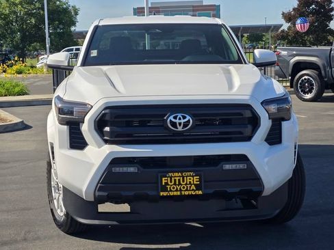 New 2026 Toyota Tacoma SR5 RWD image 2
