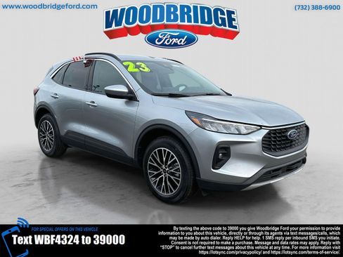 Used 2023 Ford Escape SE image 1