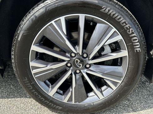 Certified 2026 INFINITI QX60 Luxe w/ Cargo Package AWD/4WD image 11